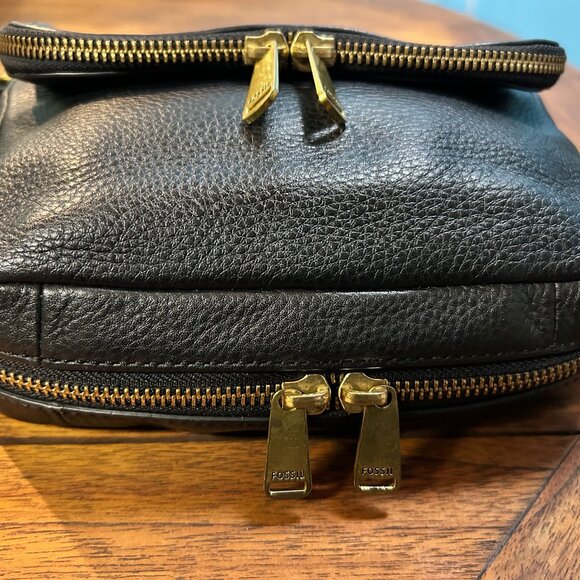 Fossil Preston Black Leather Crossbody - Picture 6 of 8